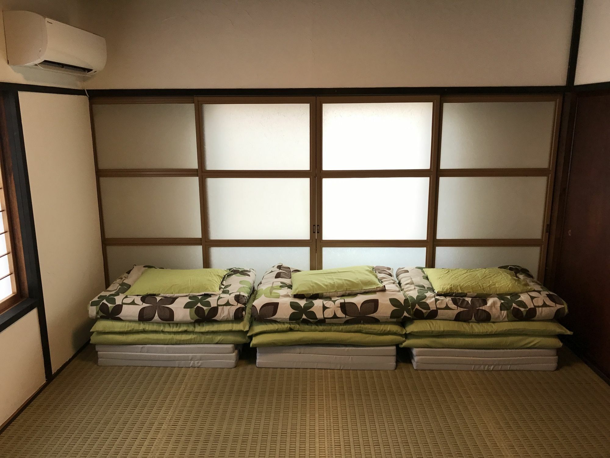 Guesthouse Daruma Takayama  Dış mekan fotoğraf